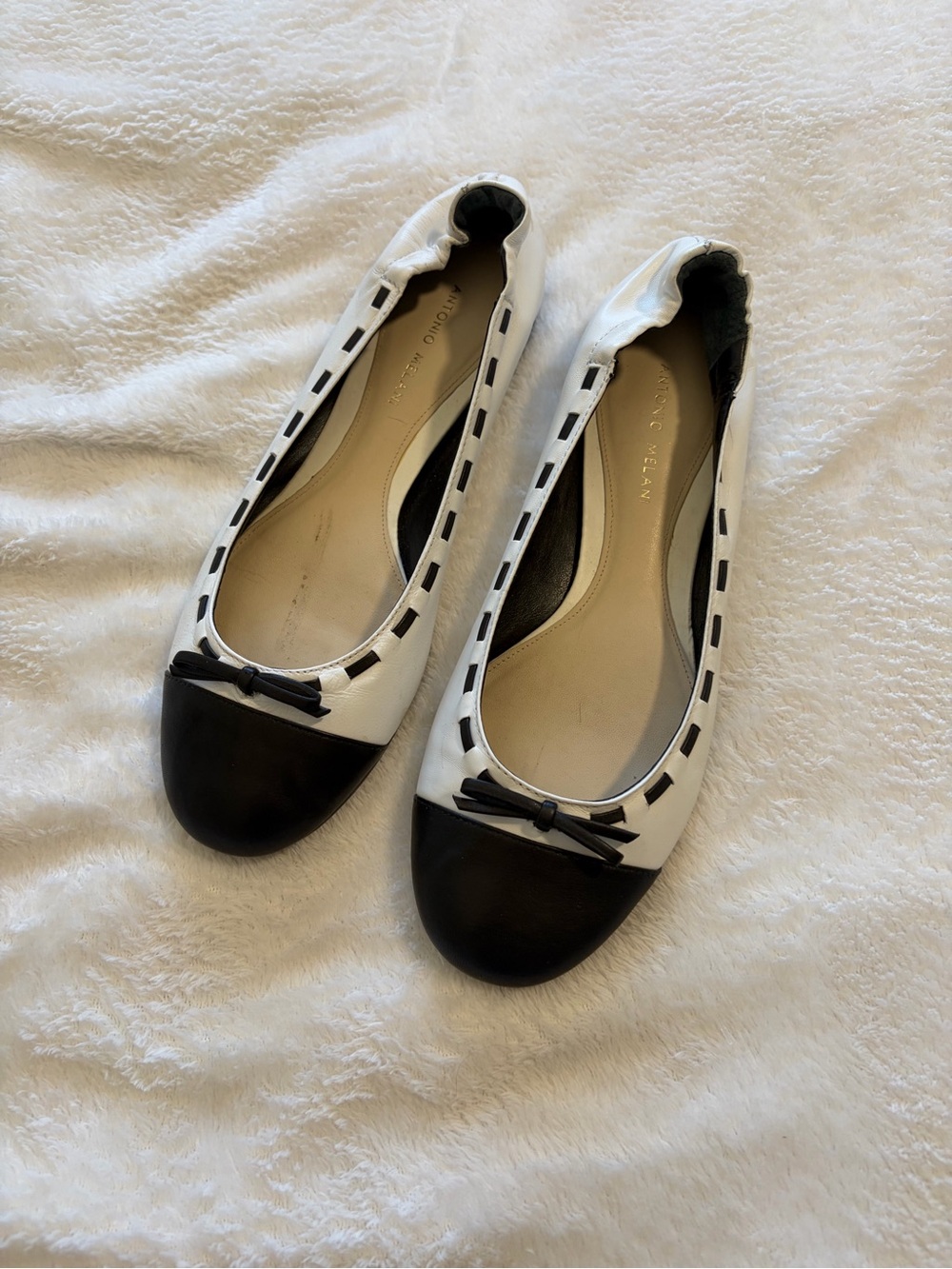 ANTONIO MELANI Black & White Two-Tone Ballet Flats